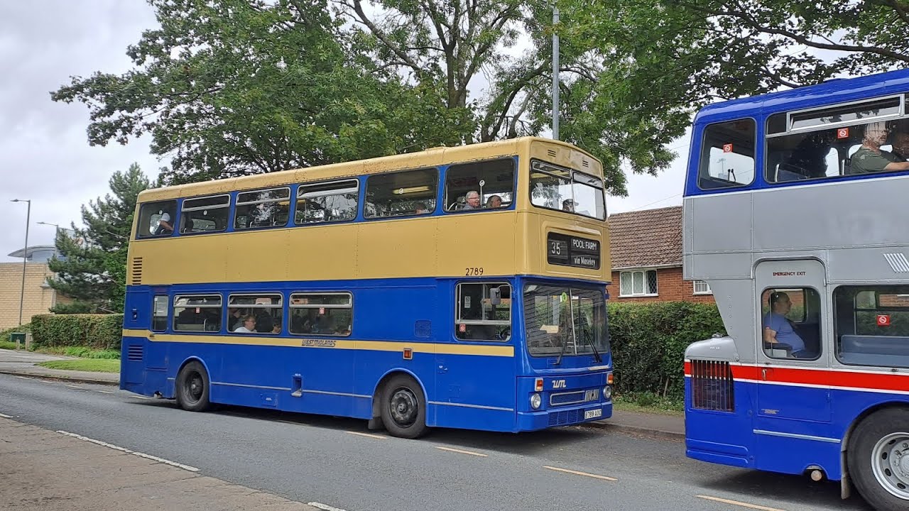 MCW Metrobus 2789 B789 AOC at Wythall Transport Museum