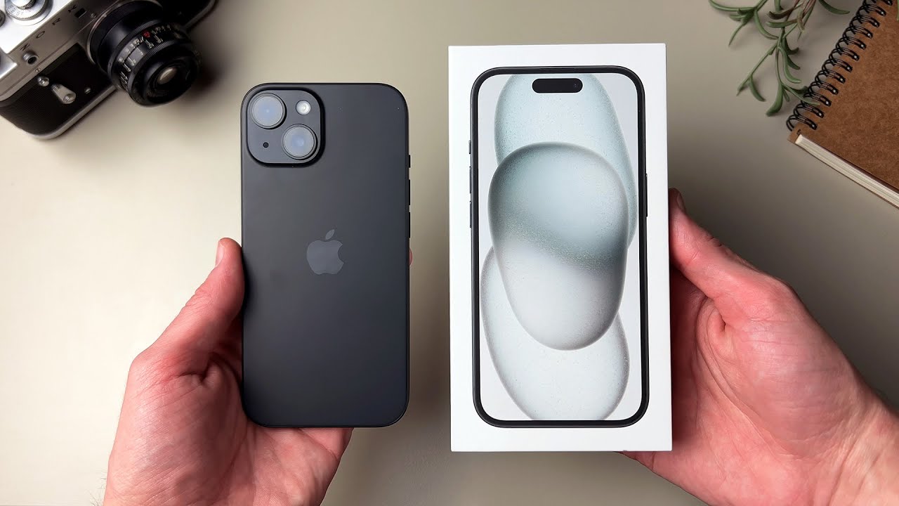 Распаковка iPhone 15 и первые впечатления! (Чёрный)