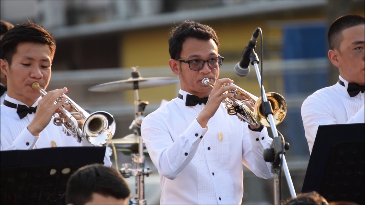 มหกรรมร้อยดวงใจโยธวาทิตไทย วงโรงเรียนราชวินิตบางเขน