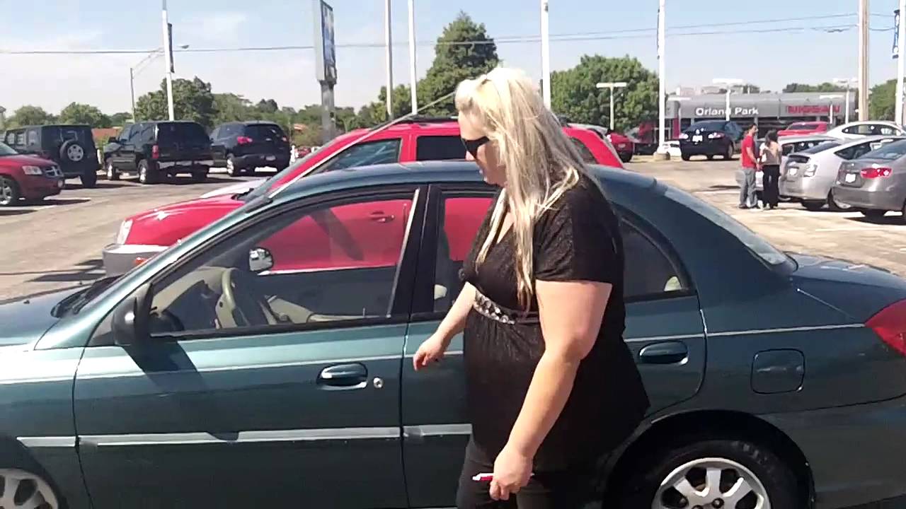 2003 Kia Rio video walk-around at Apple Chevrolet.