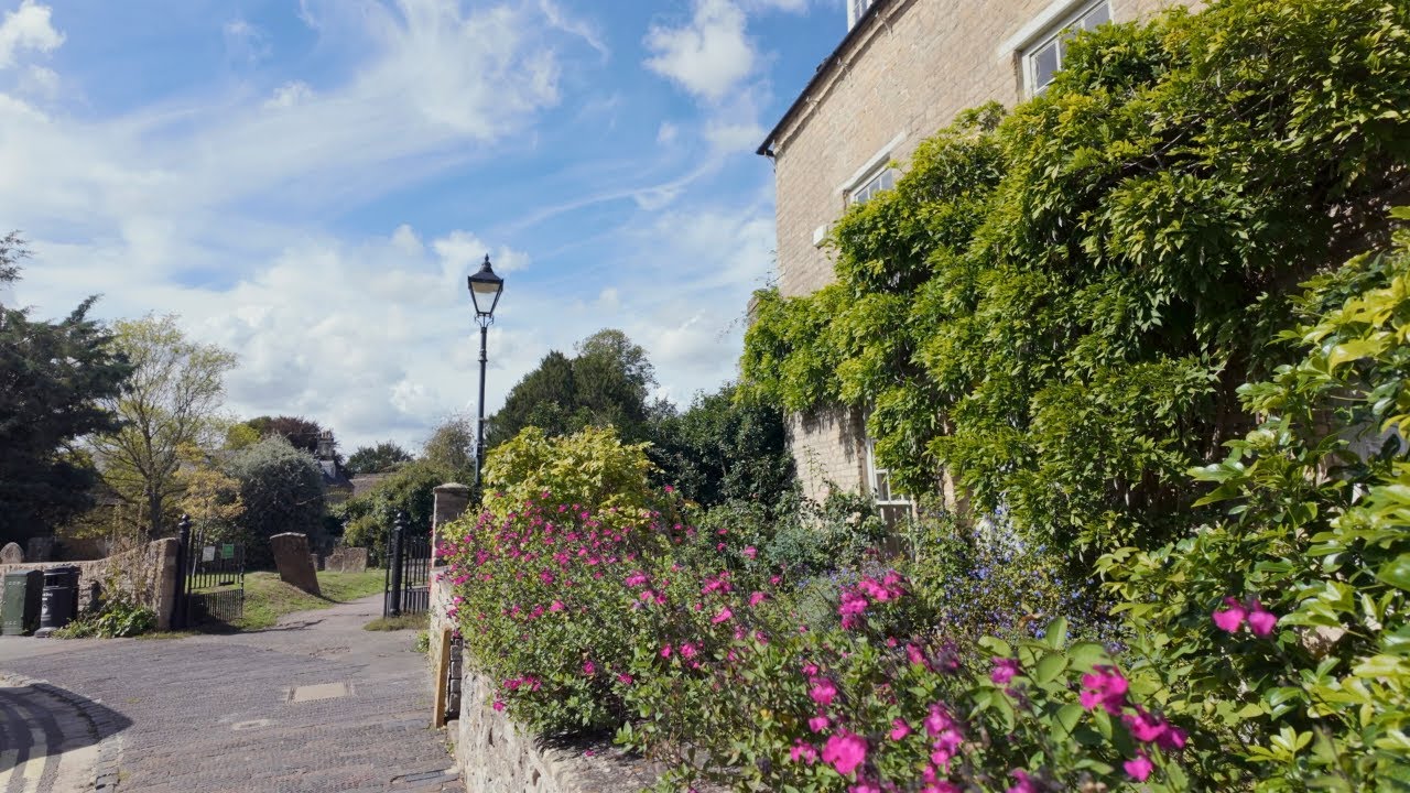 Is This the Prettiest Cotswold Village? 🍂 | A Luxury Walk Through Charlbury