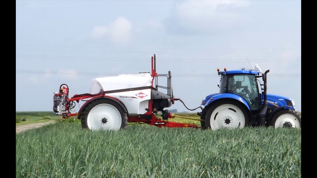 KUHN LEXIS 3000 getrokken veldspuit