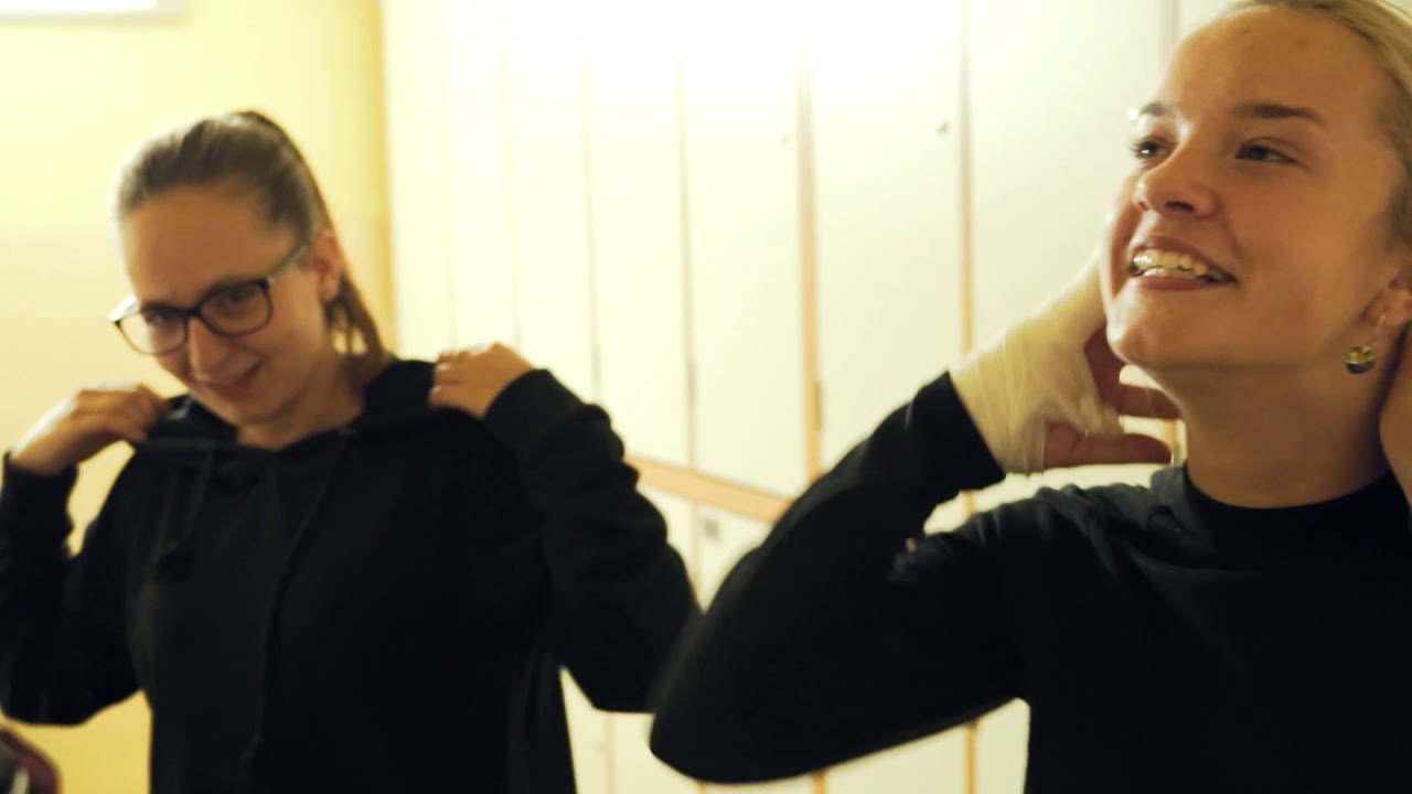 Stužková Kradnutie triednej knihy BB 4FLB 2019 by LKstudio