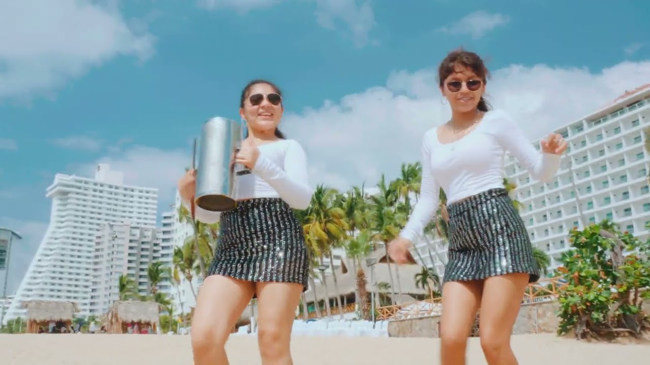 Guireando y bailando &middot; Somos X (Video Oficial)
