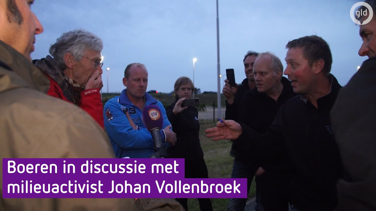 Boeren in discussie met milieuactivist Johan Vollenbroek