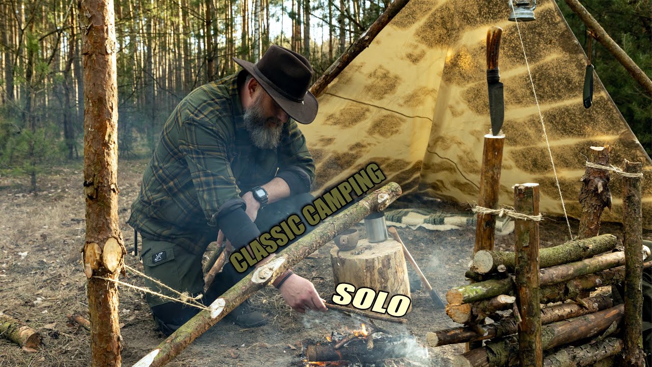 Biwak w klasycznym stylu, budowa obozu, ognisko i żeliwna patelnia! #bushcraft #classiccamping