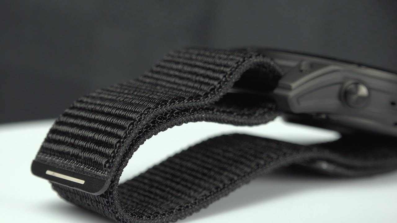 Déballage du bracelet en Nylon Ultrafit de Garmin