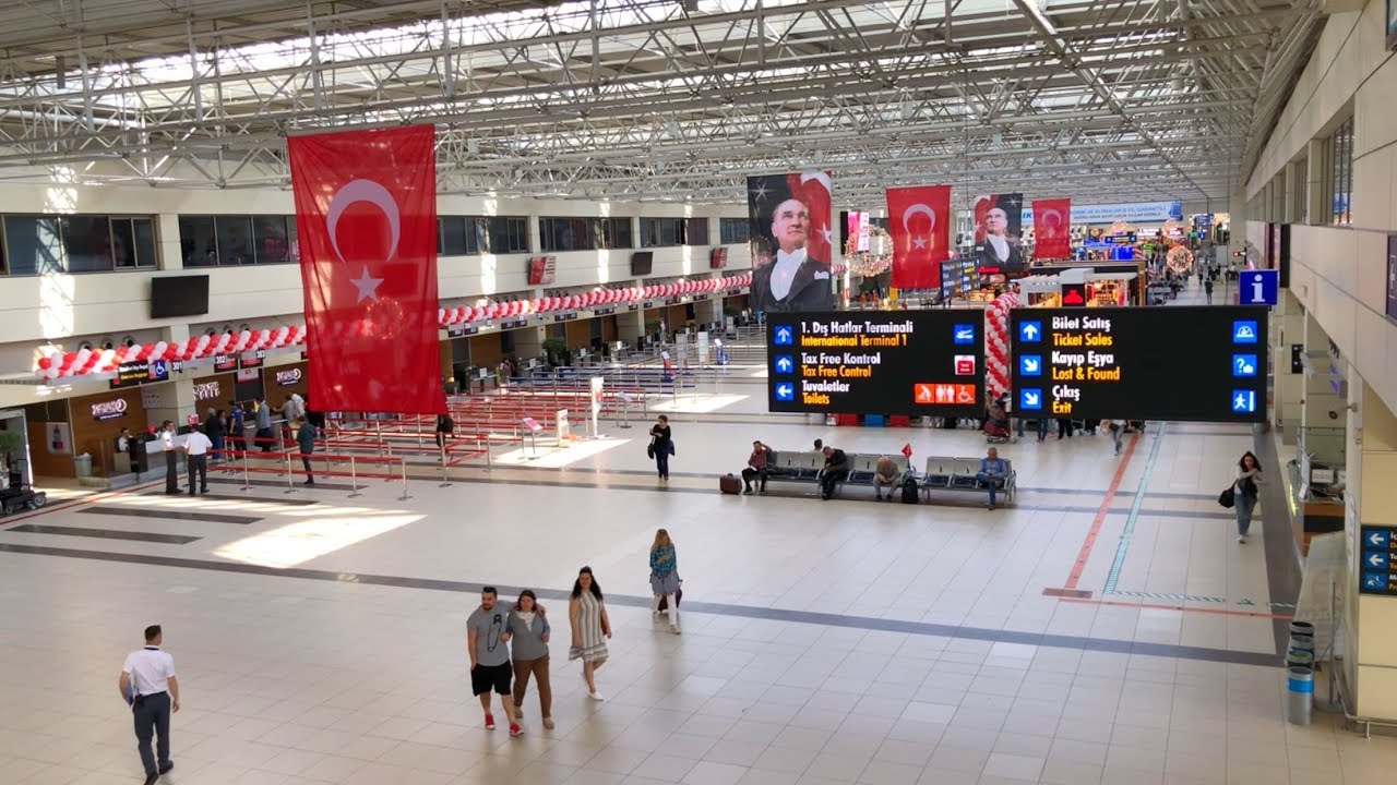 Walk at Antalya Airport 2019