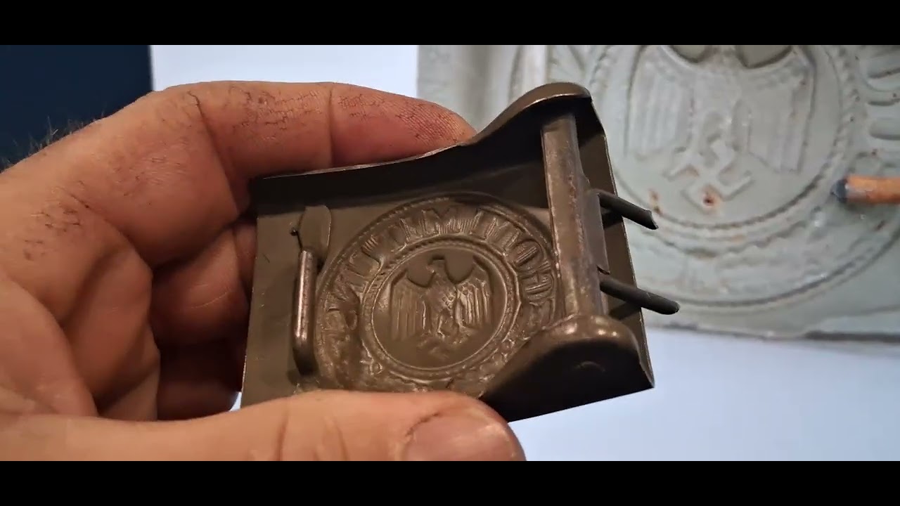 WEHRMACHT BELT BUCKLES UNBOXED