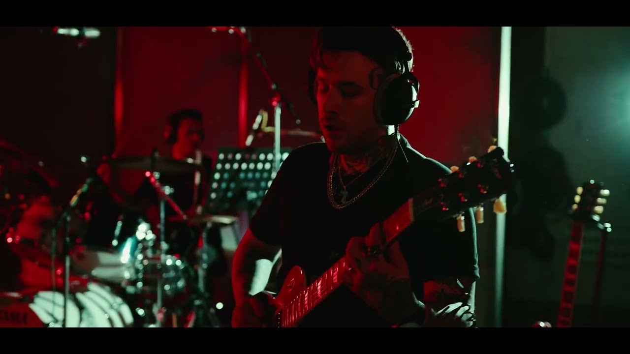 Ziggy Sullivin & Paul Copestake ft Jack & Steve - Into the Fire (Recorded at Abbey Road)
