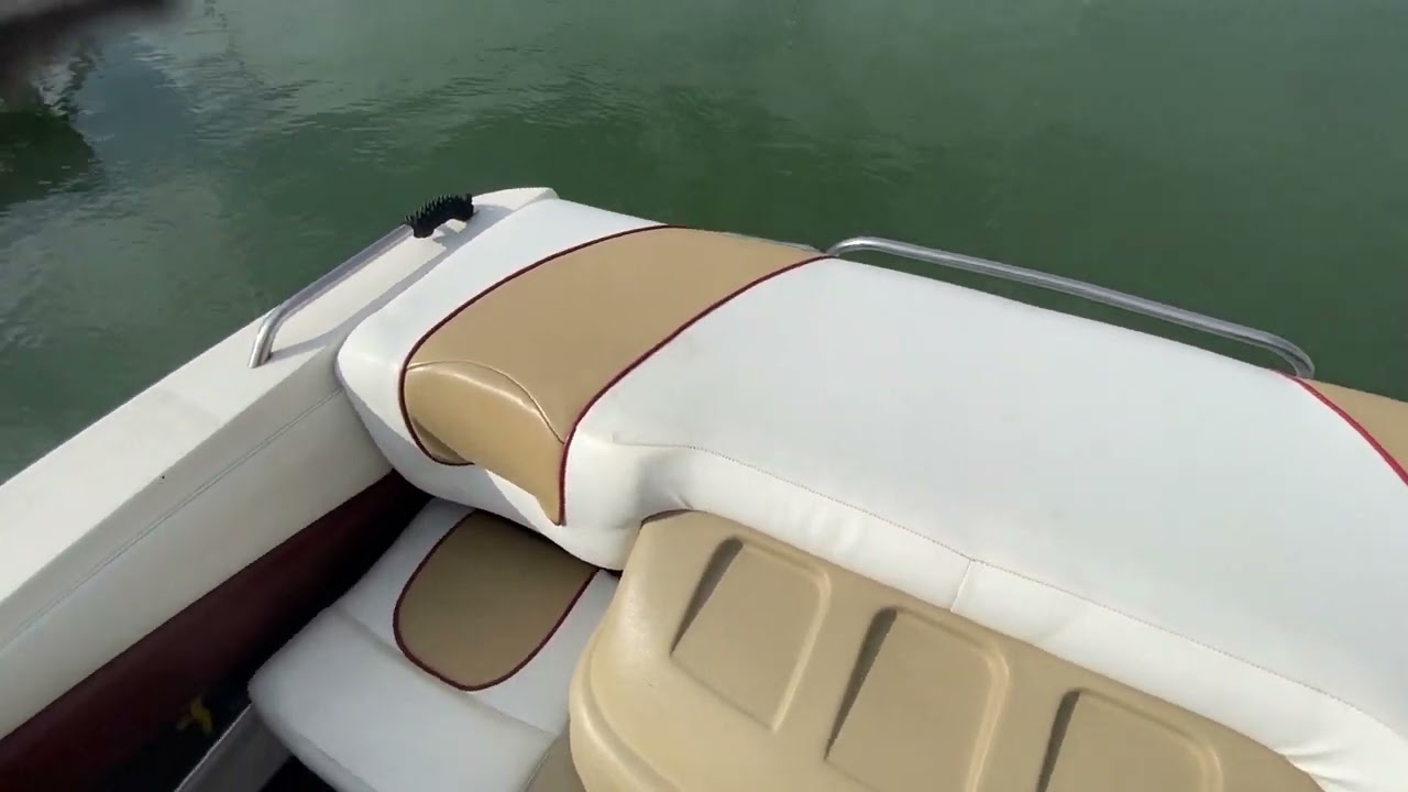 Glastron GS209 with road going trailer - Boatshed - Boat Ref#324532