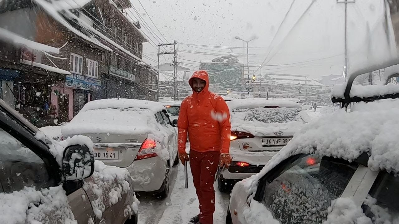 We are stuck in Snow Storm - KASHMIR   | EP 3 |