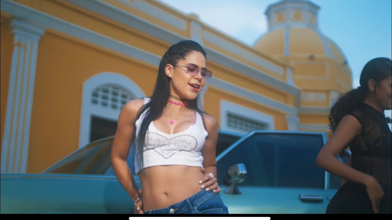 MIAH - DETRÁS DE UN PERFIL (official video)
