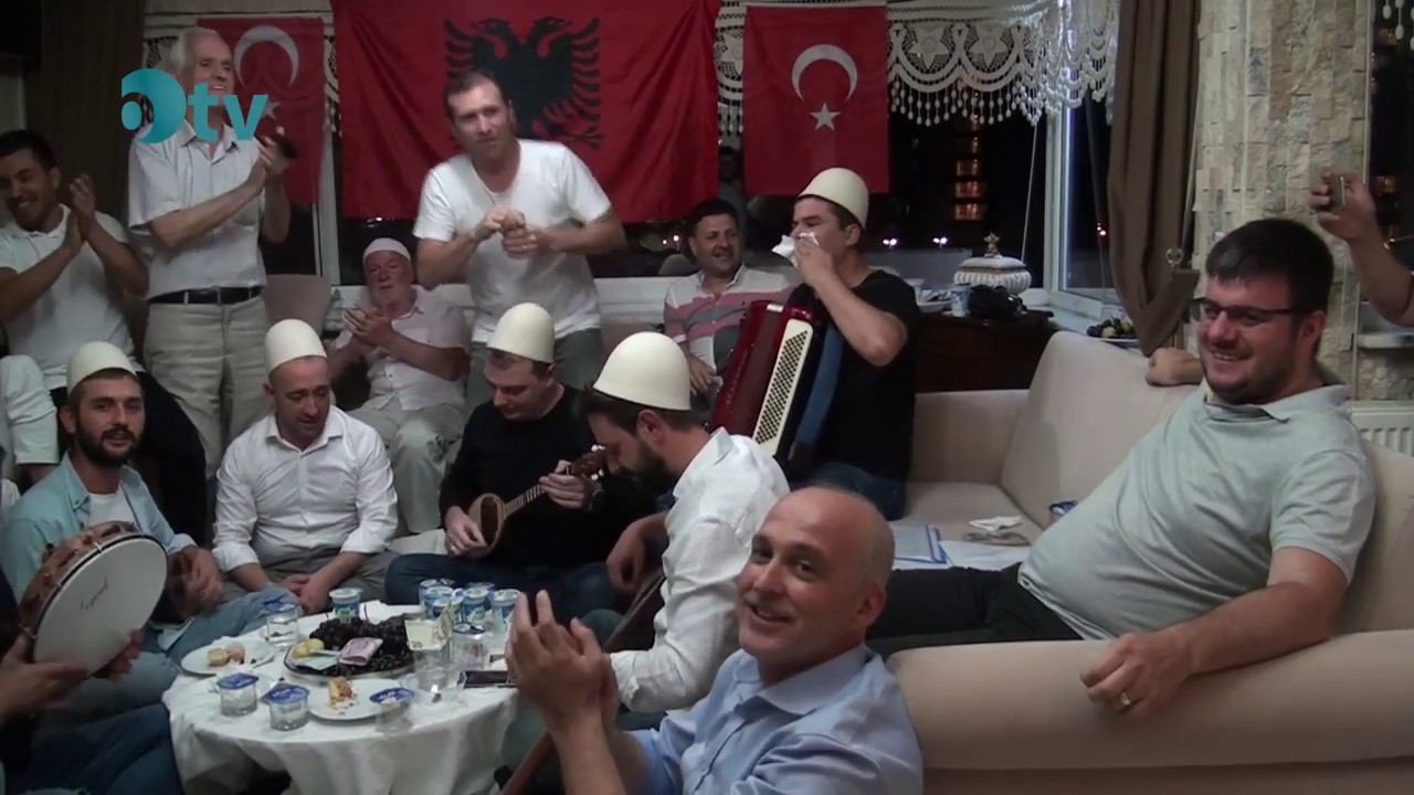 Arnavut Göçmenleri Düğün Öncesi Ev Eğlencesi