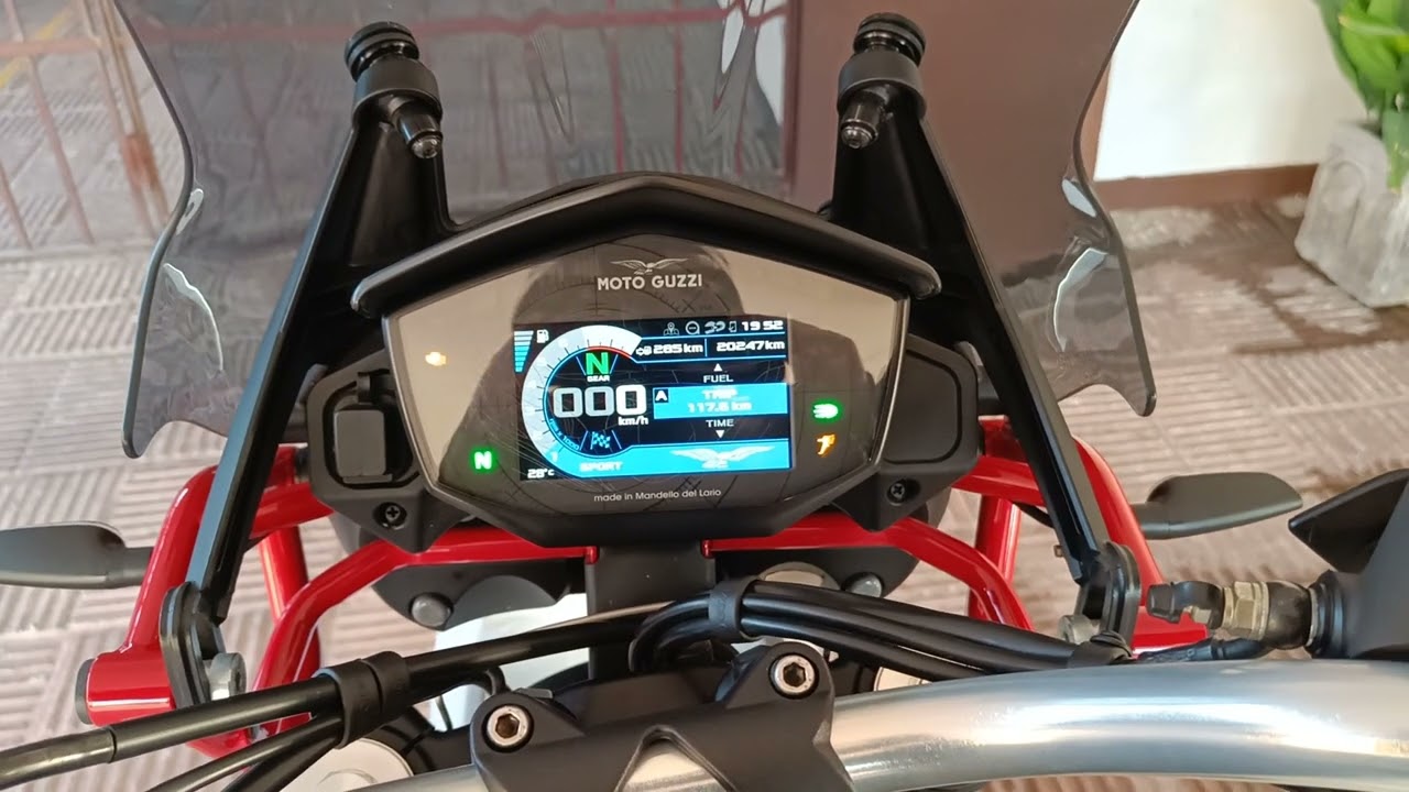 Mi Guzzi V85TT acaba de salir de revisión 20.000 km y pasa esto...
