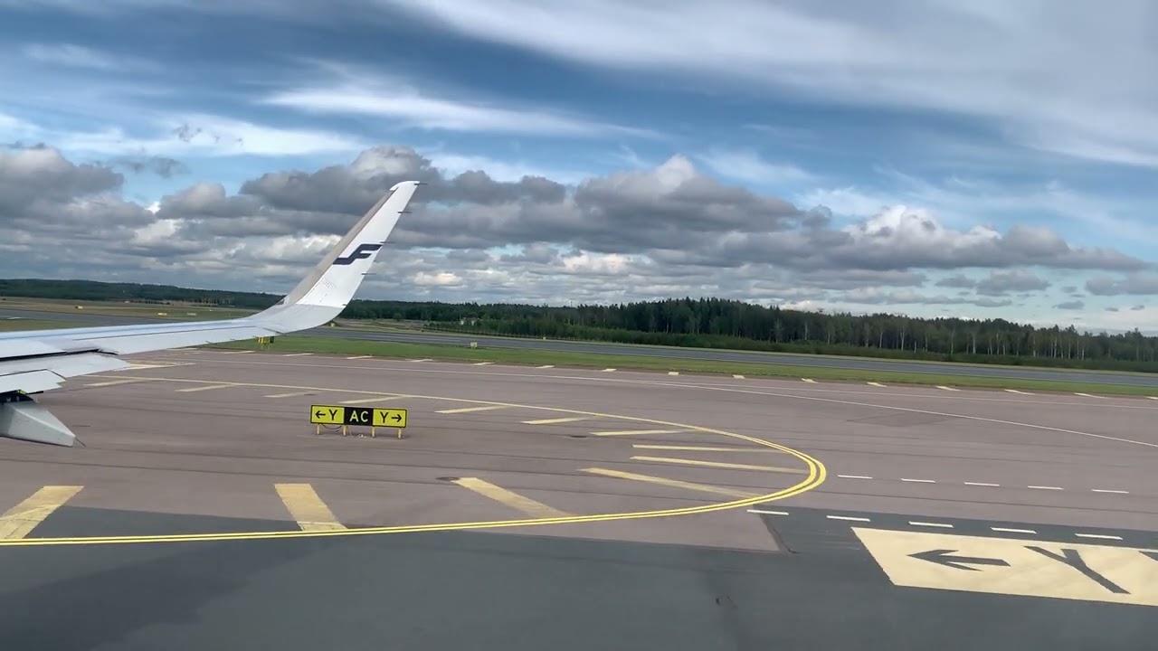 Finnair AY1305: Helsinki to Amsterdam | Pushback, taxi & takeoff | Airbus A321 | OH-LZR