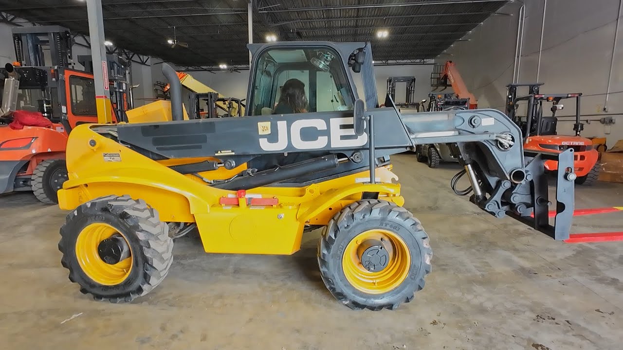 JCB 520-50 4,400lb Diesel #2598 - Telehandler for Sale