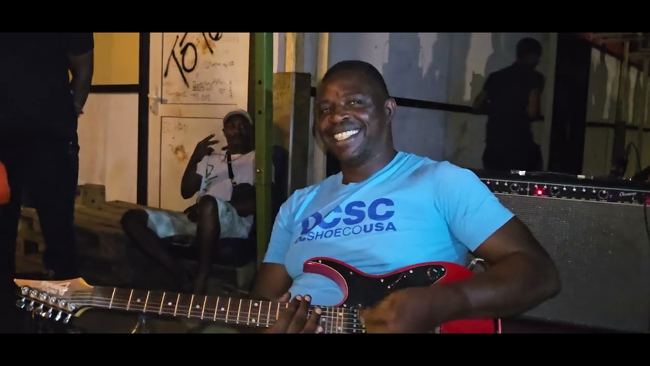 MBIWI NOUVELLE GÉNÉRATION À TSOUNDZOU 2 MJC (FOURAHA ET JULIEN)