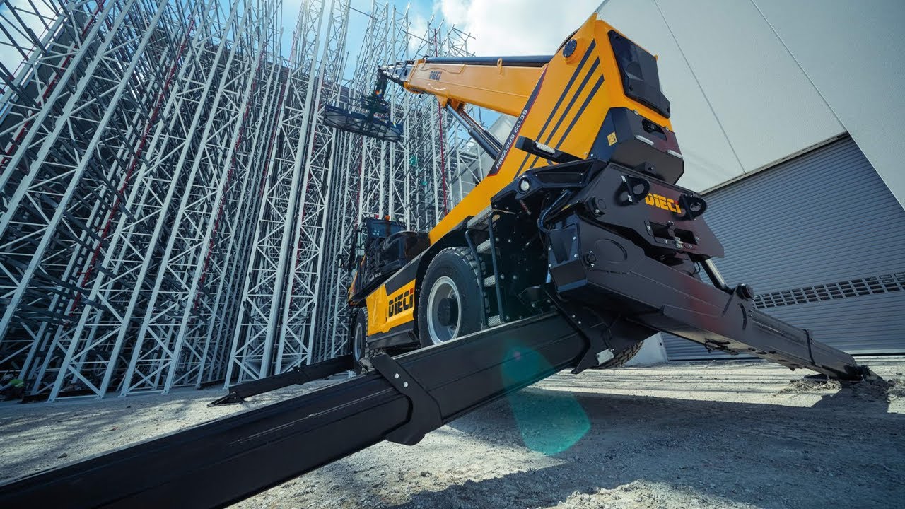 Pegasus Elite | Rotating Telehandler