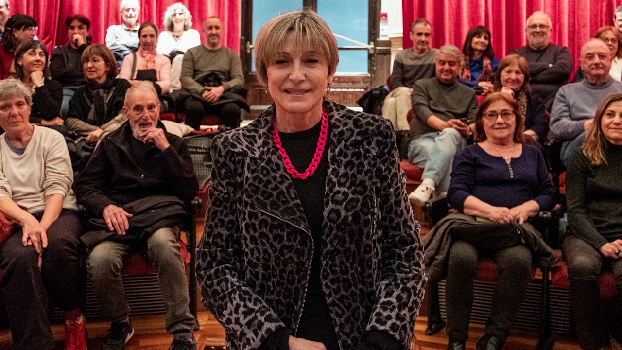 Carme Forcadell: 