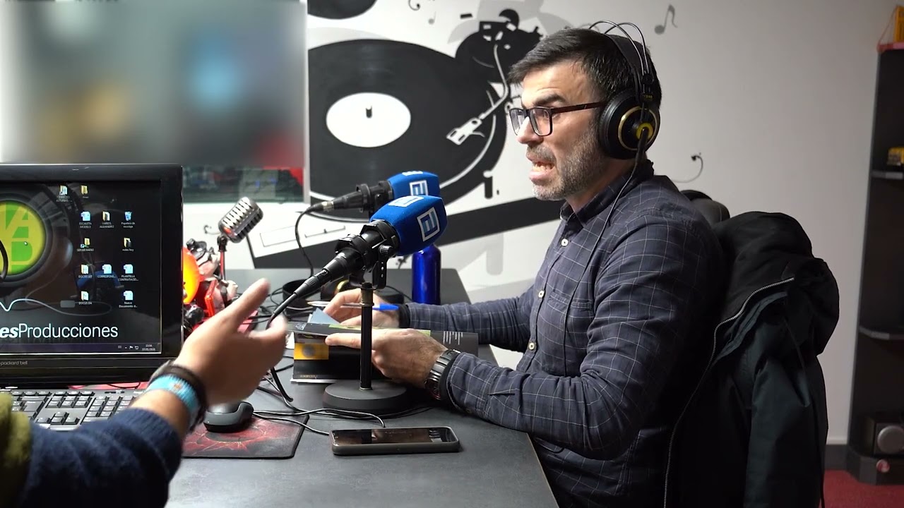 Belenos, Memoria Encesa d'un País, la Revista de la Fundación Belenos, con Xuán F. Piloñeta