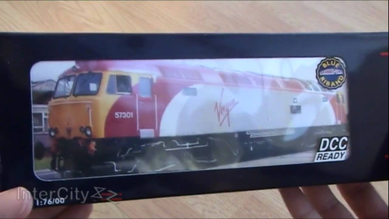Opening the class 57 'Thunderbird'  from Bachmann