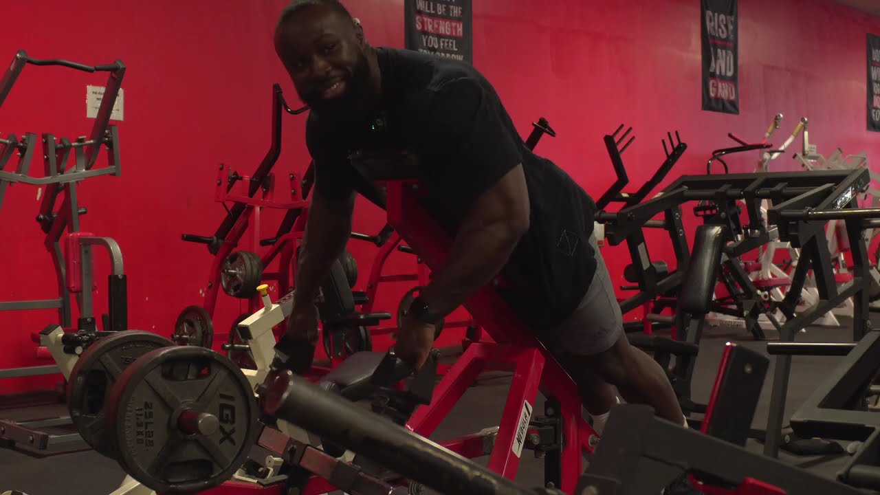 Turbo2Fit | Back Day Madness w/ Adrian | Physique Check During Prep
