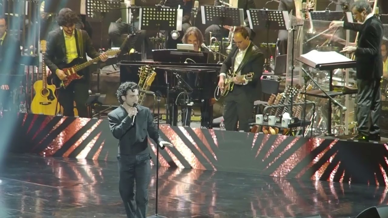 Gianluca Ginoble (Il Volo) - Feeling good (Nina Simone)