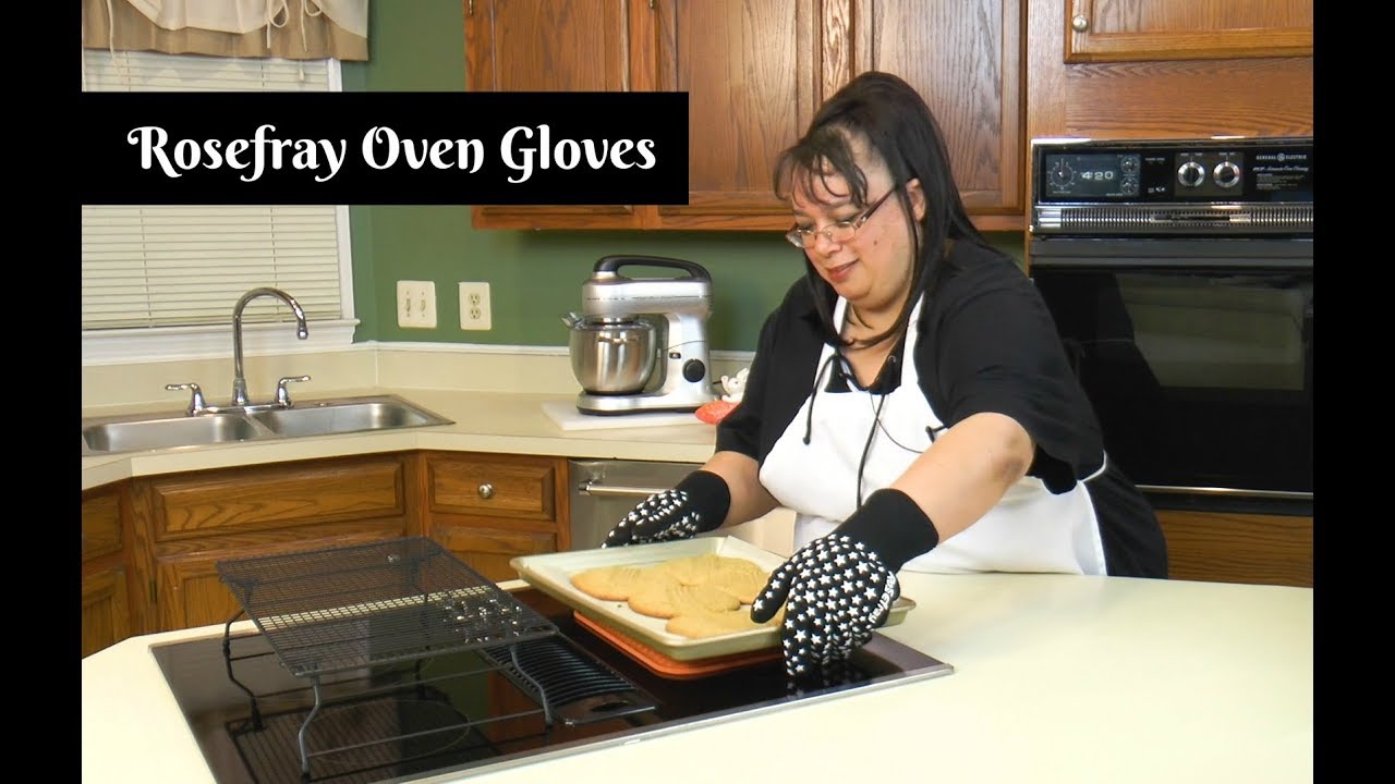 Rosefray Heat Resistant Oven Gloves ~ Essential Kitchen Tools ~ Amy Learns to Cook