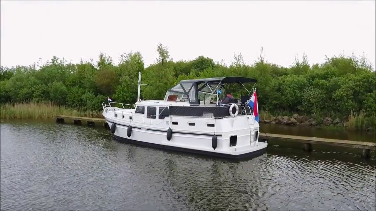 Mit der Charteryacht durch Friesland