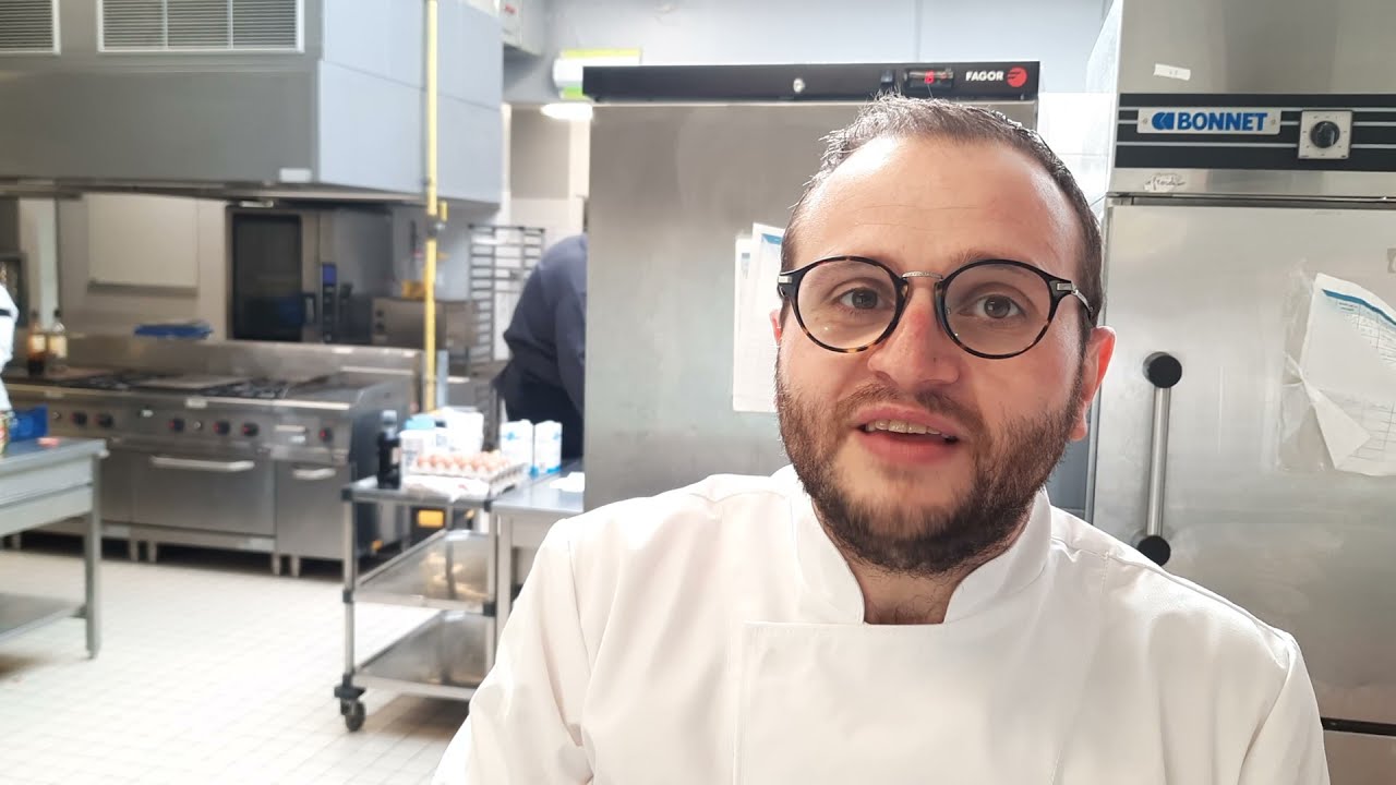 Présentation du plateau technique en cuisine