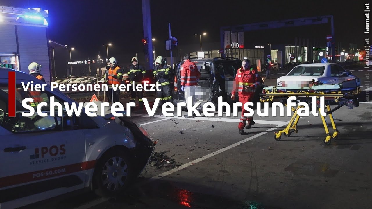 Vier Verletzte bei schwerem Auffahrunfall mit drei beteiligten PKW in Wels-Schafwiesen