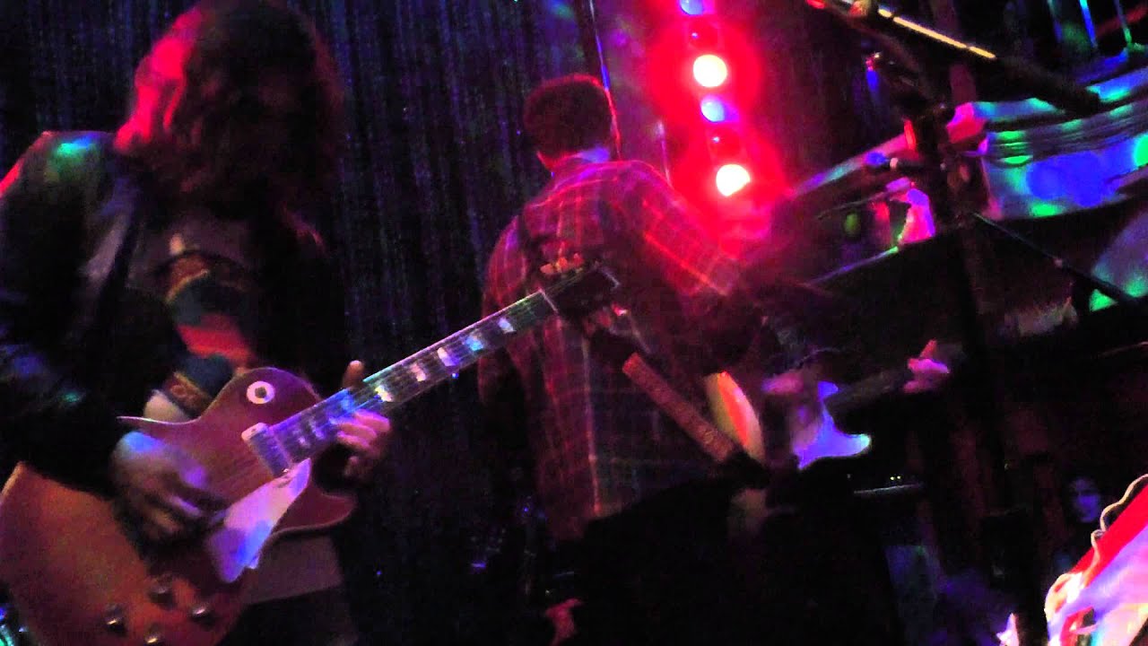 The War On Drugs - The Ties That Bind (Bruce Springsteen) Philadephia,Pa 12.31.12