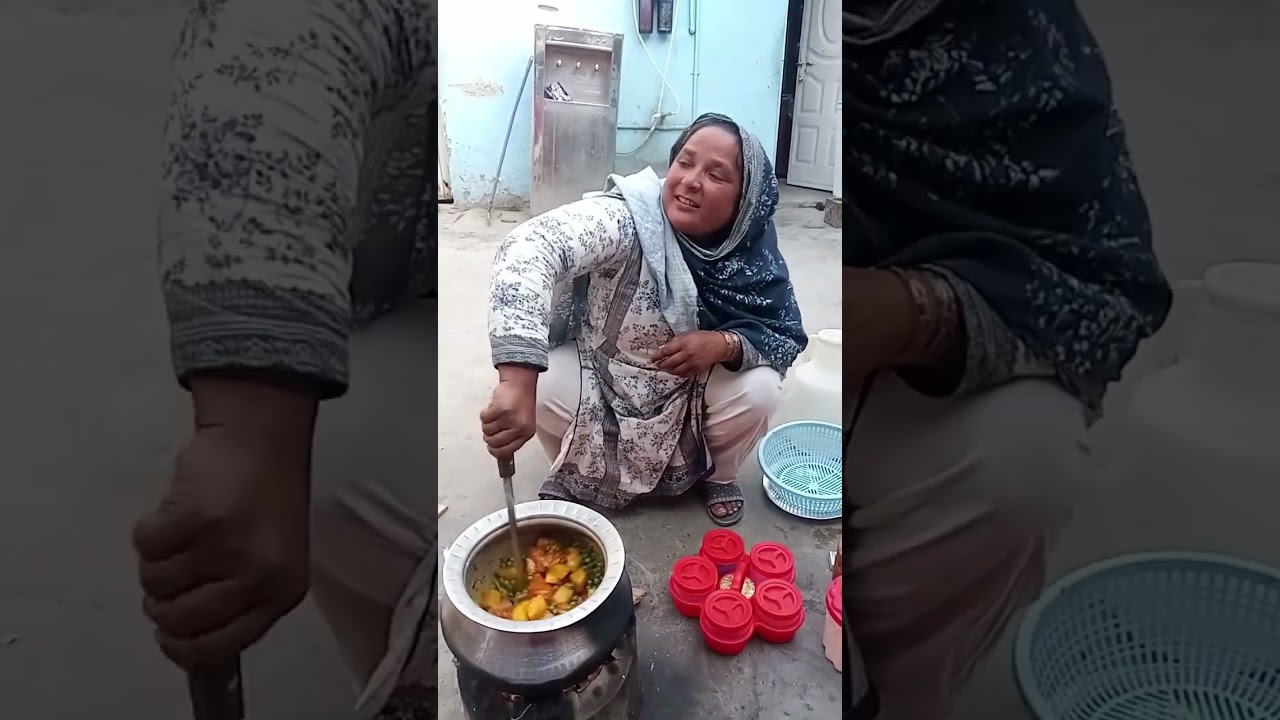 Iftari mein aalu gosht banaya