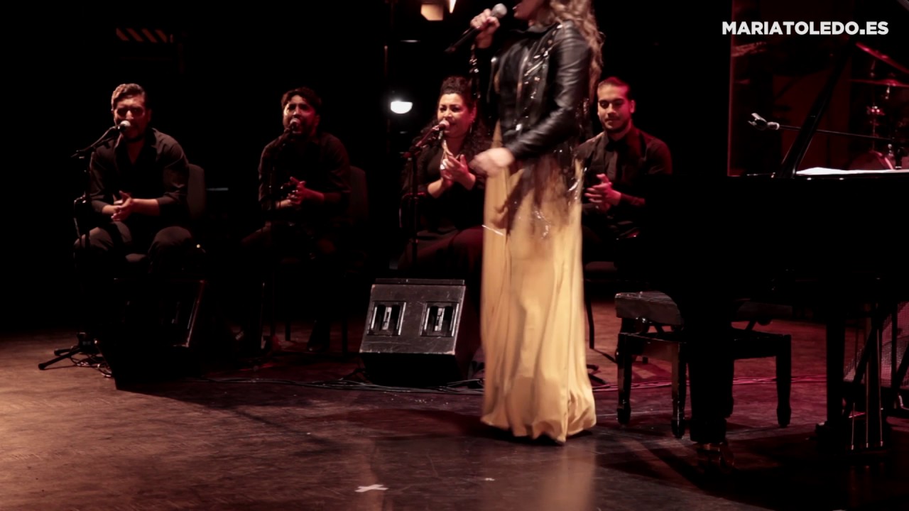 MAR&Iacute;A TOLEDO -Yo vivo a mi manera (en directo desde el teatro Cervantes de M&aacute;laga)