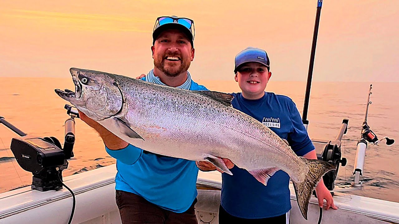 Lake Michigan King Salmon!!!...Most EPIC BITE!!!...Catch & Cook