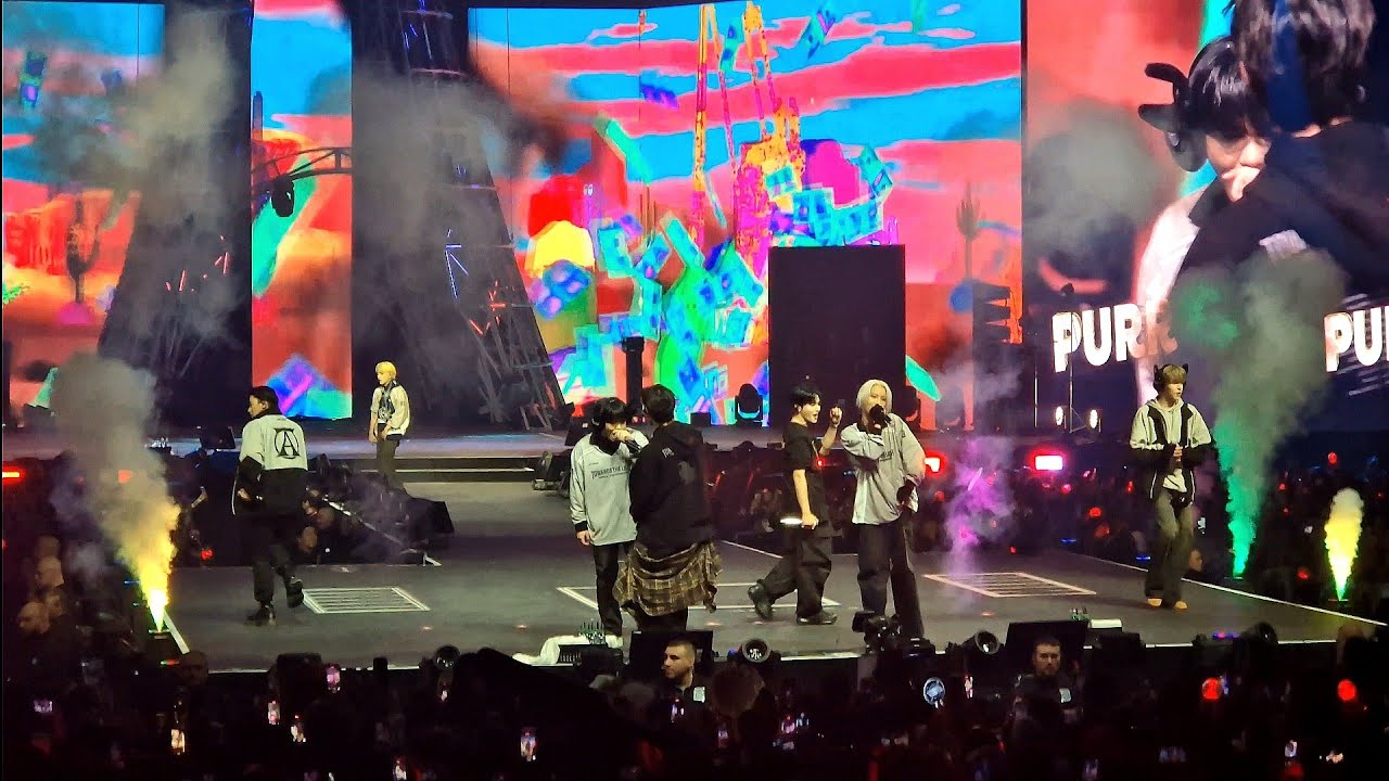 [250118] ATEEZ IN LYON - 'Work' || TOWARDS THE LIGHT : WILL TO POWER  [FANCAM]