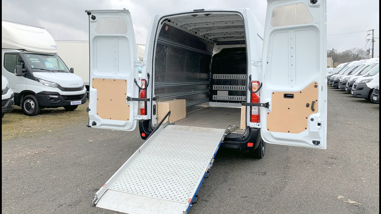 Renault Master L3H2 /3.70m/ Klima Rampa najazdowa Blacha Ryfl. Gwarancja 179.300km