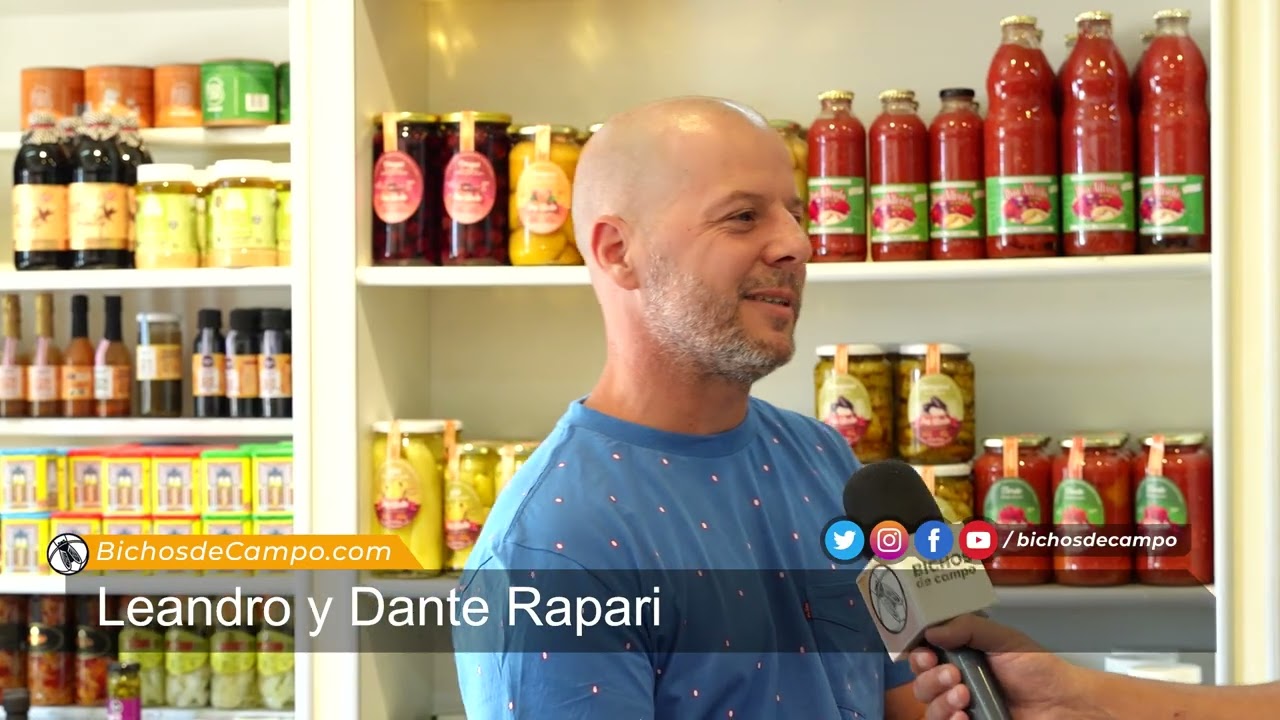 Leandro y Dante Rapari, productores de conservas artesanales Don Alfredo en Luis Beltrán
