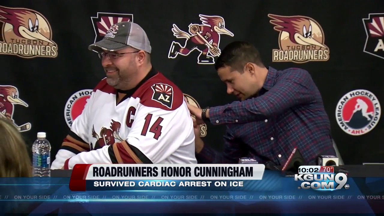 Roadrunners honor Craig Cunningham with pre-game ceremony