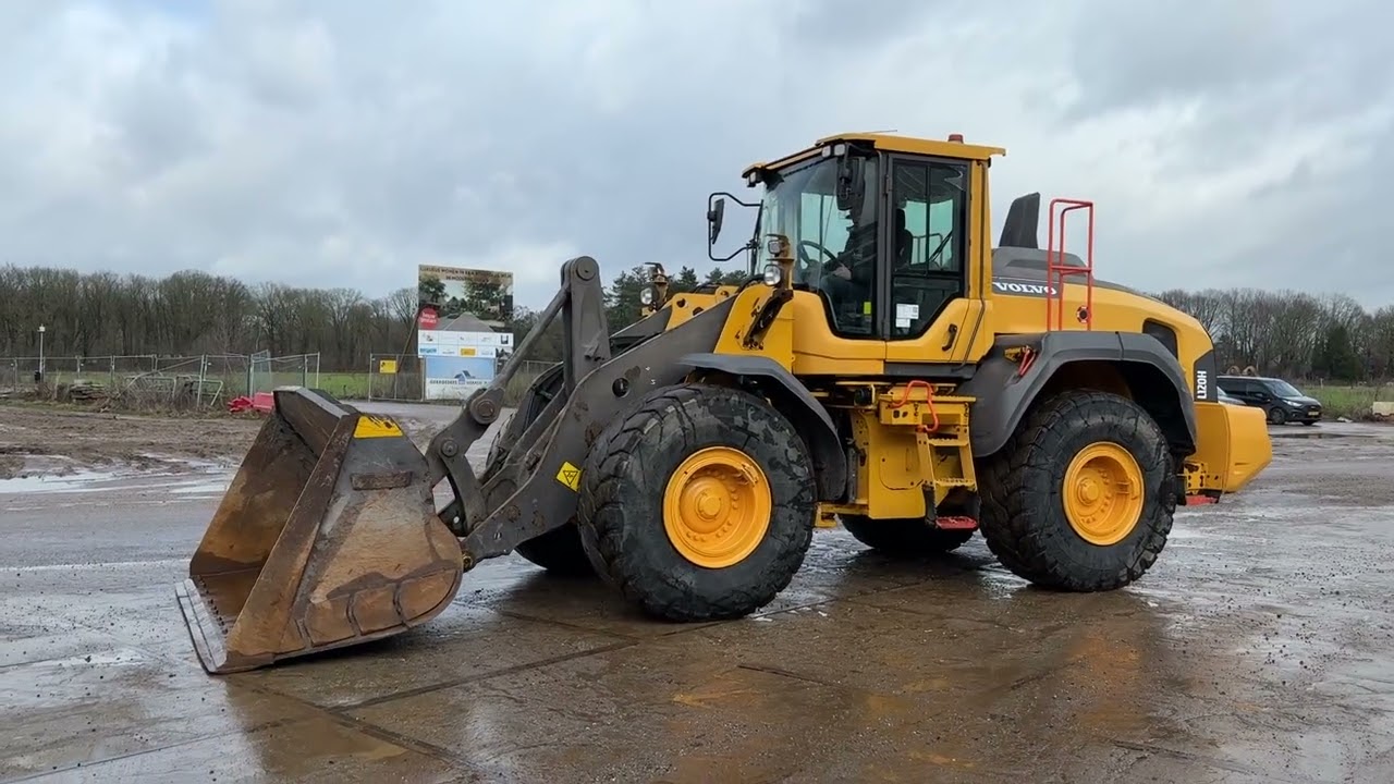Volvo L120H Wheel Loader - Year: 2019 (Refnr. BM6952)