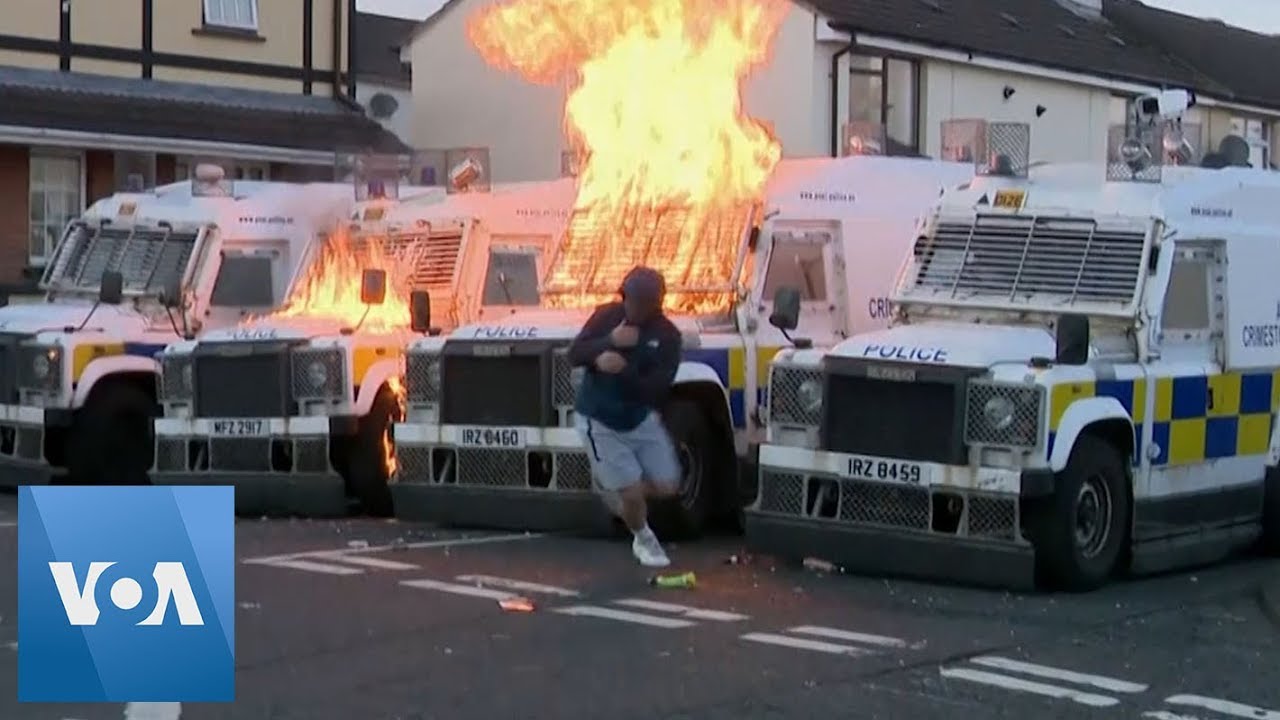 Police Attacked With Petrol Bombs in Northern Ireland