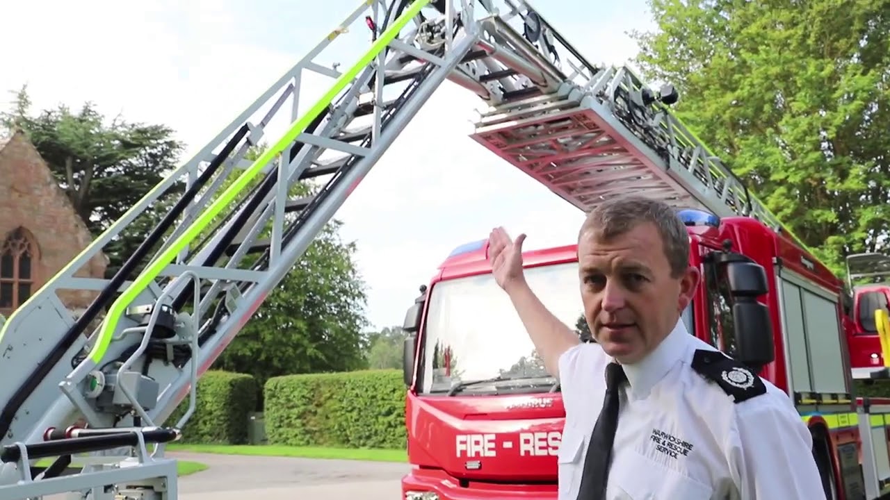 Introducing the new WFRS Magirus M32 turntable ladder