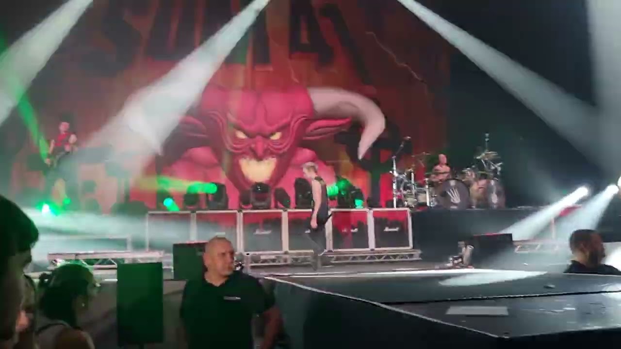 Sum 41 - Still waiting, 6.10.2022, live in Bratislava