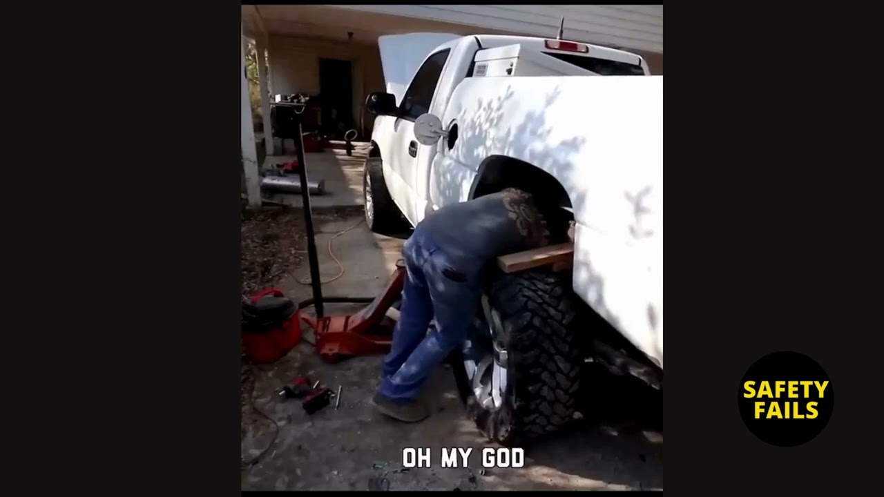 Best Workplace Safety Fails | December 2023 | OSHA Fails | Bad Day | Work Fails VL #103