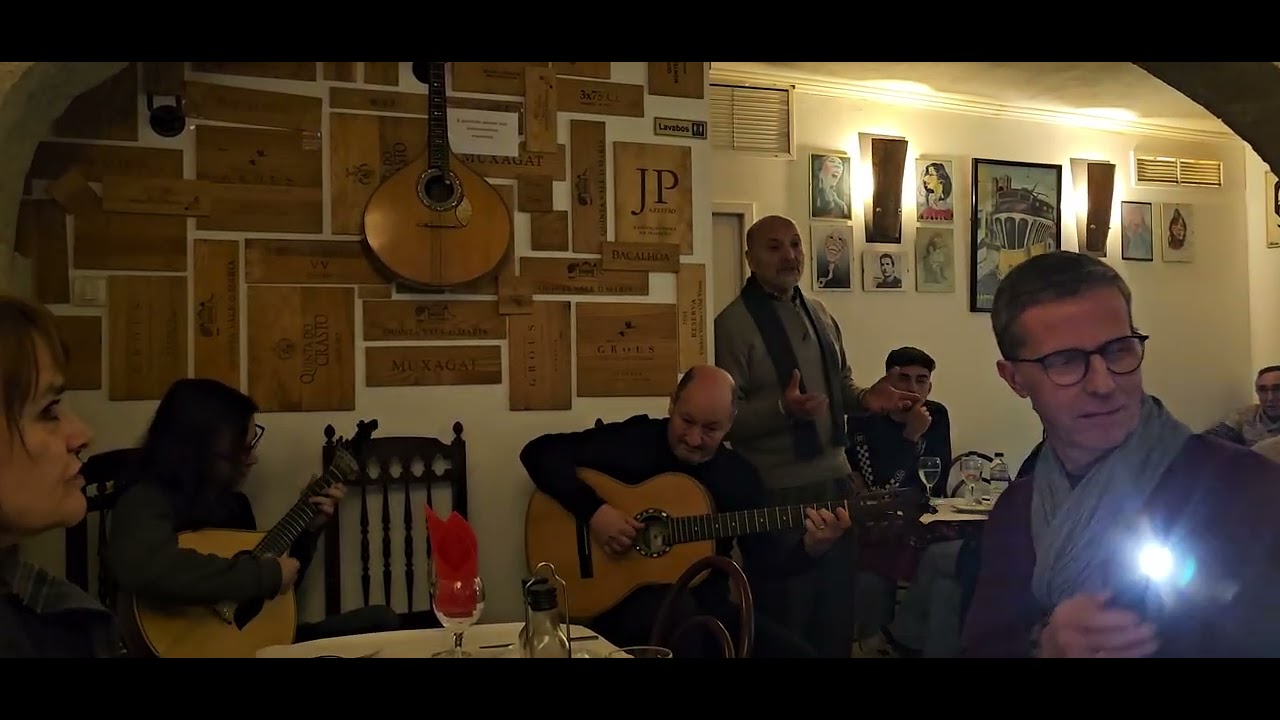 ANTONIO PEROLIGÃO - MUZYKA FADO W LIZBONIE /część 1 /  #fado #music #lisbon #portugal #lizbona 