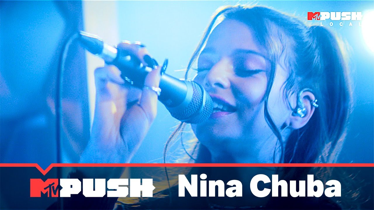 Nina Chuba &ndash; Tracksuit Velours | MTV PUSH EXCLUSIVE | MTV Deutschland