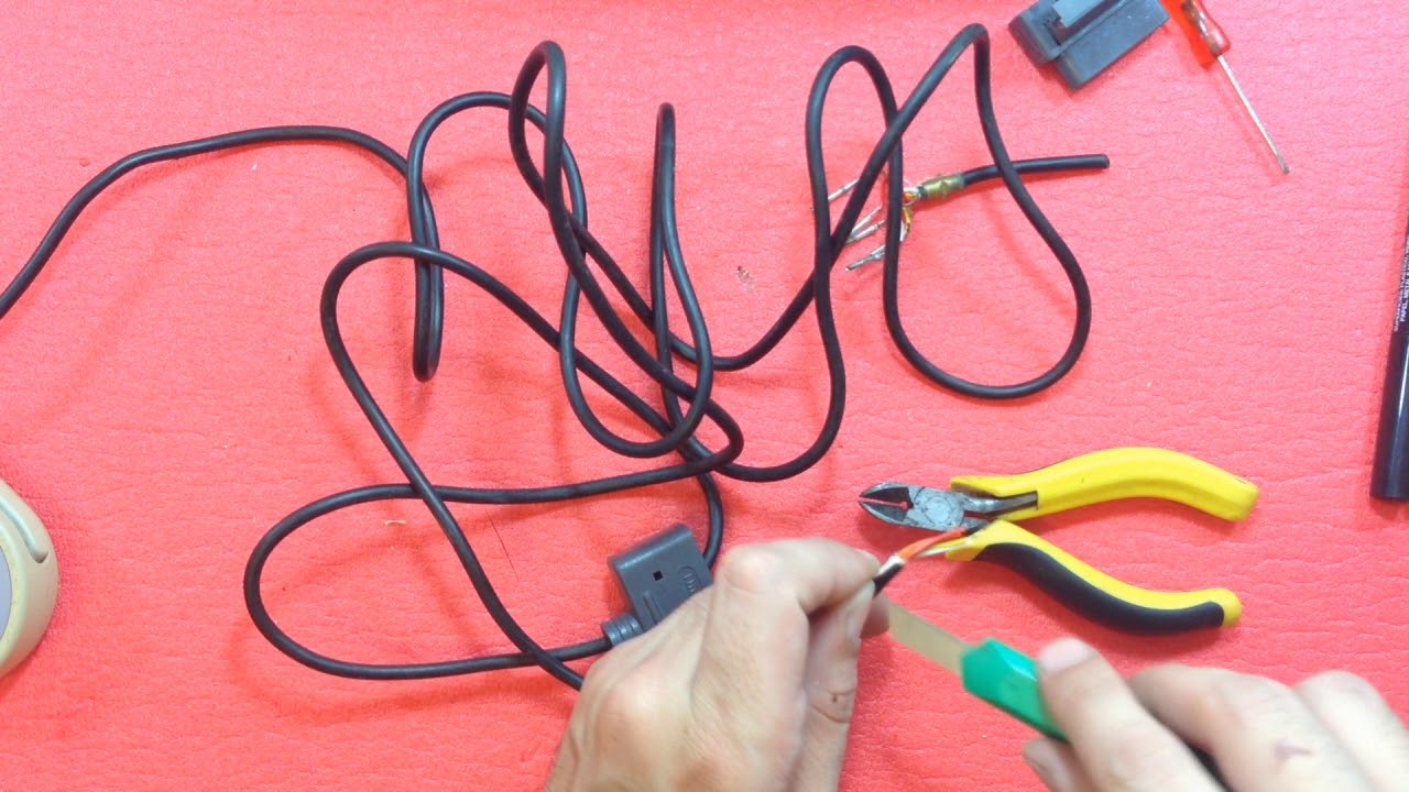 Fio quebrado num controle de SNES - Retro Gaming Tech
