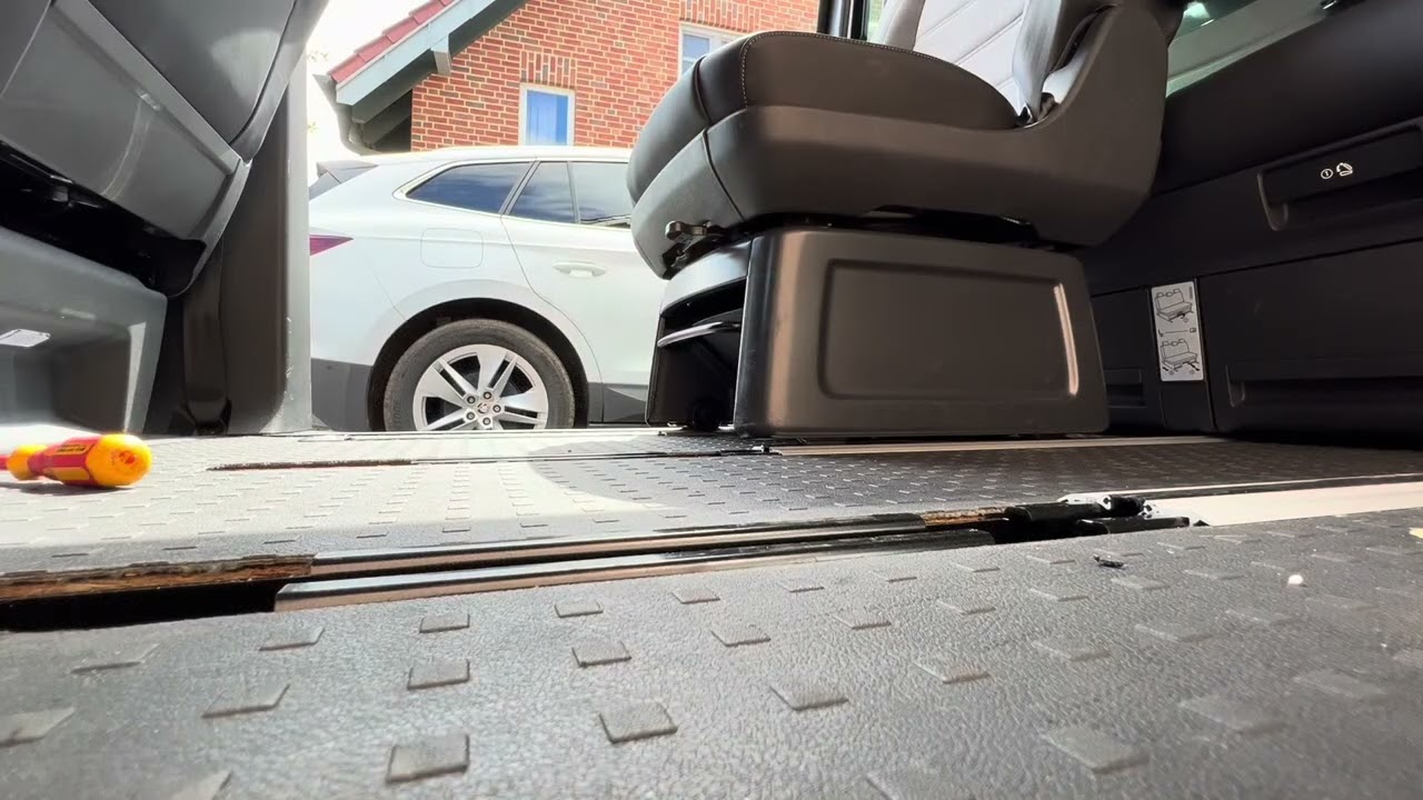 VW California Beach 6 1 Einzelsitze  ausbauen