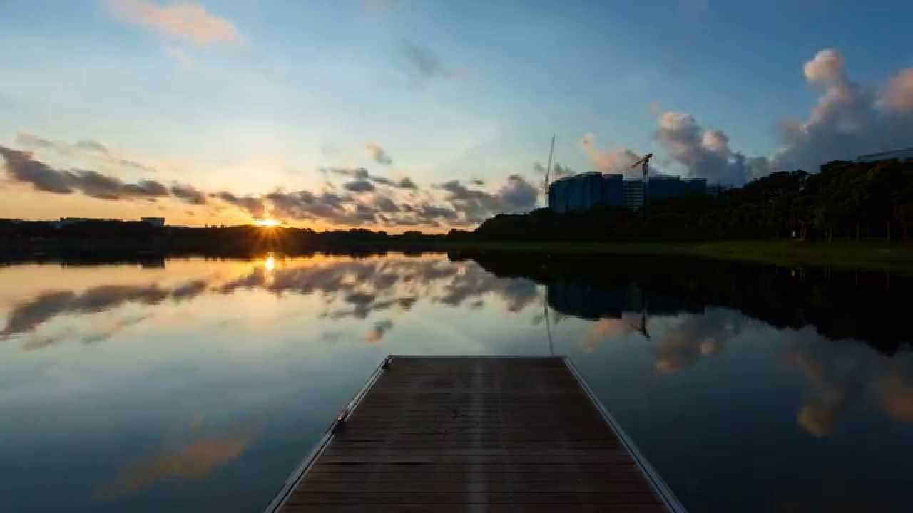 A Tiny Modernity (Singapore Timelapse 2014)